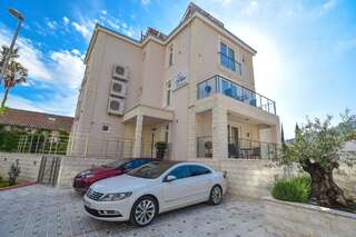 Апартаменты Apartment L Palace Будва-0